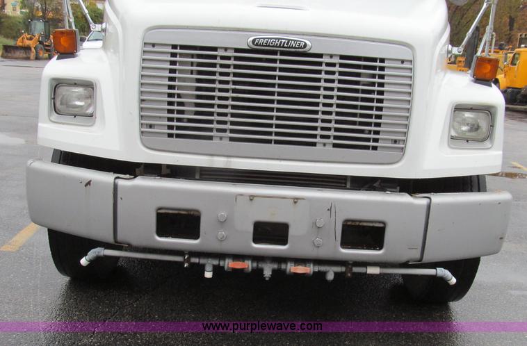 image for item G2173 2003 Freightliner FL70 truck with Schwarze M6000 sweeper