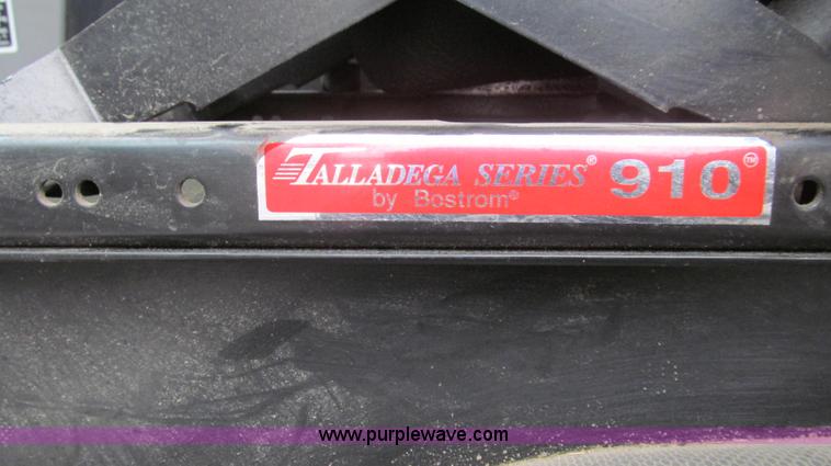 image for item G2173 2003 Freightliner FL70 truck with Schwarze M6000 sweeper