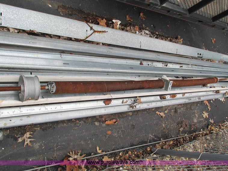 image for item G9385 12' x 14' insulated garage door