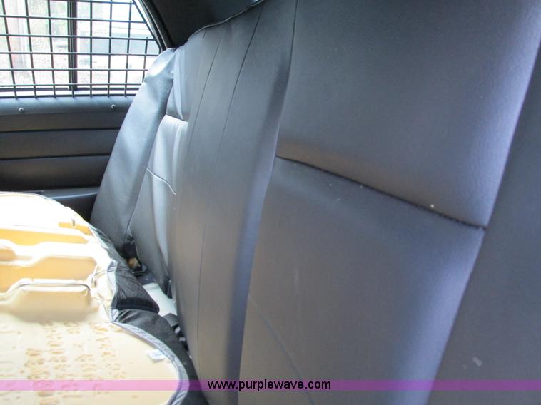 image for item G9401 2008 Ford Crown Victoria Police Interceptor