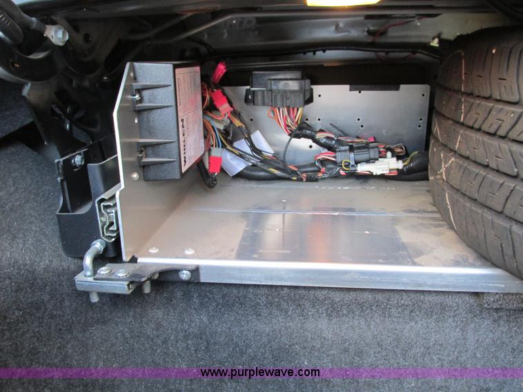 image for item G9401 2008 Ford Crown Victoria Police Interceptor