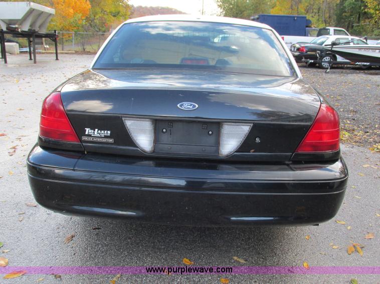 image for item G9401 2008 Ford Crown Victoria Police Interceptor