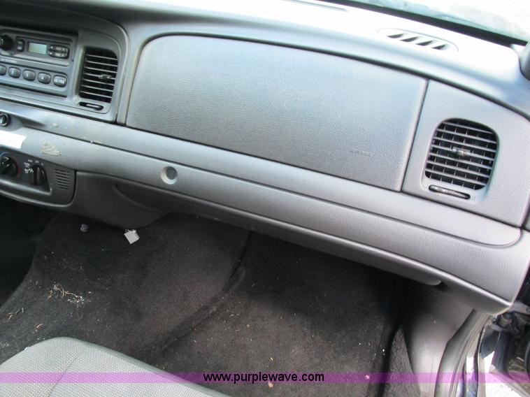 image for item G9401 2008 Ford Crown Victoria Police Interceptor