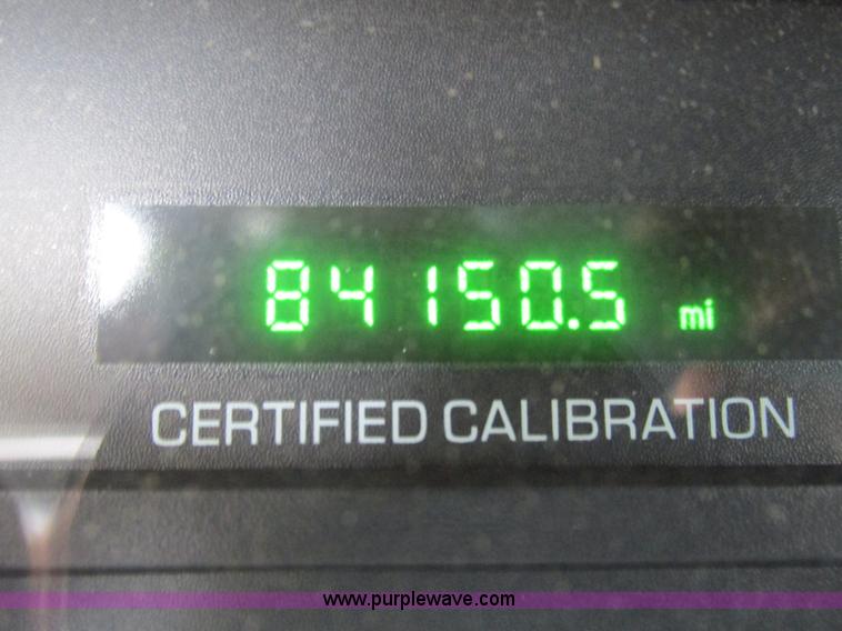 image for item G9402 2008 Ford Crown Victoria Police Interceptor