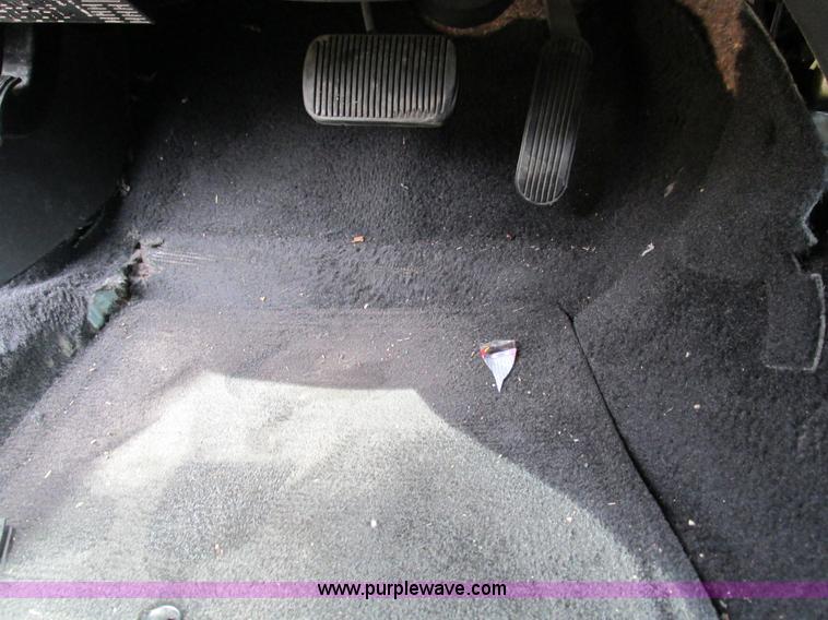 image for item G9402 2008 Ford Crown Victoria Police Interceptor