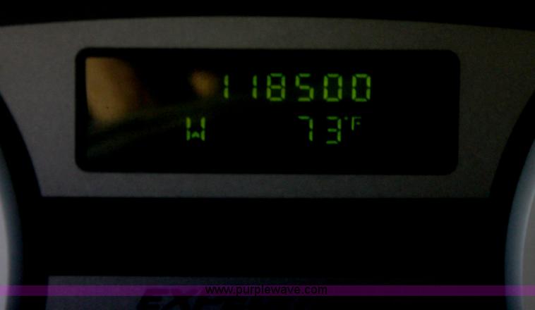 image for item H7307 2005 Ford Expedition XLT SUV