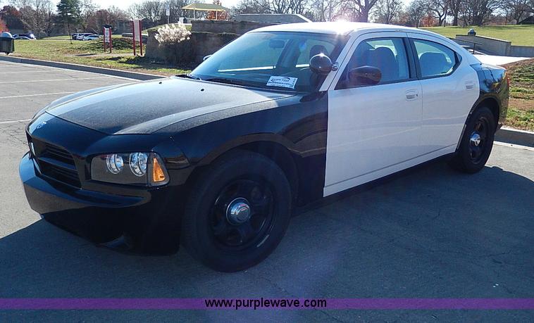 image for item H9533 2010 Dodge Charger