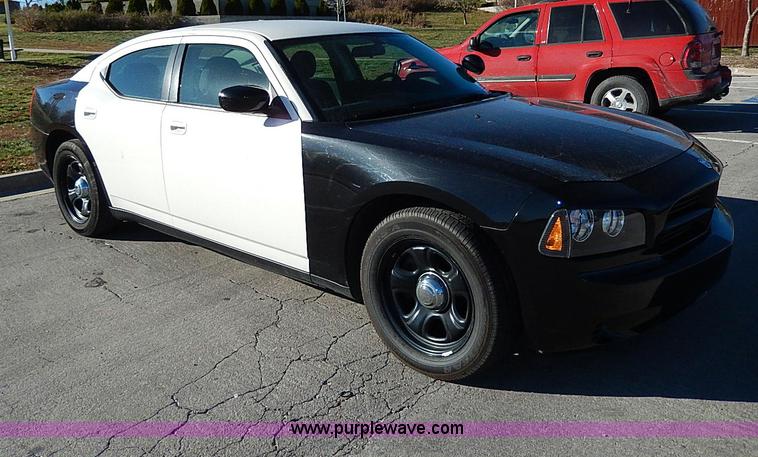 image for item H9533 2010 Dodge Charger