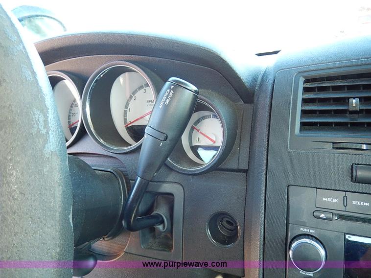 image for item H9533 2010 Dodge Charger