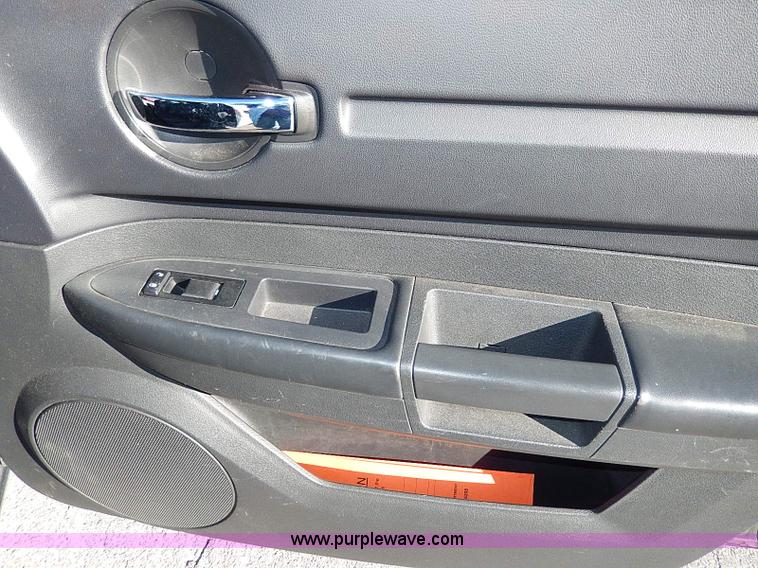 image for item H9533 2010 Dodge Charger