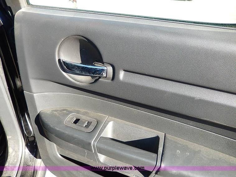 image for item H9533 2010 Dodge Charger