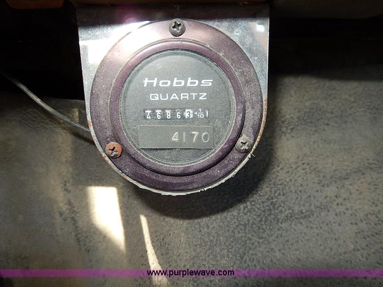 image for item H9534 1986 Ford F600G bucket truck