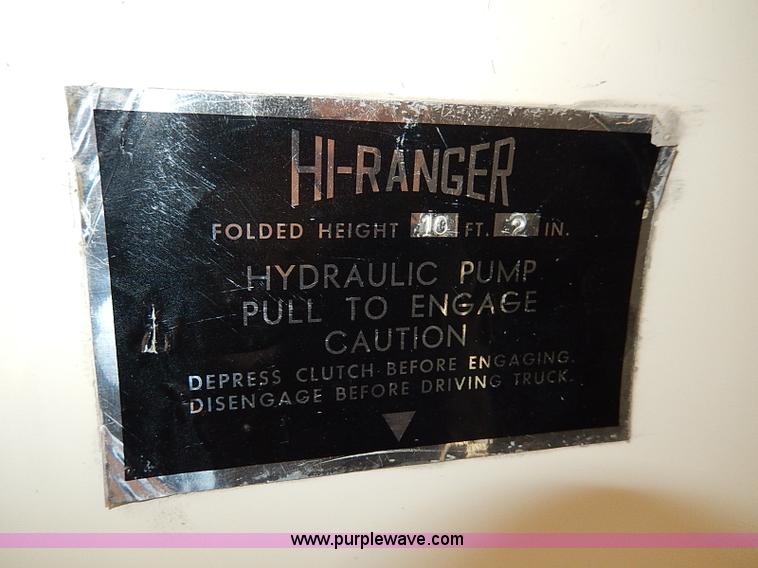 image for item H9534 1986 Ford F600G bucket truck