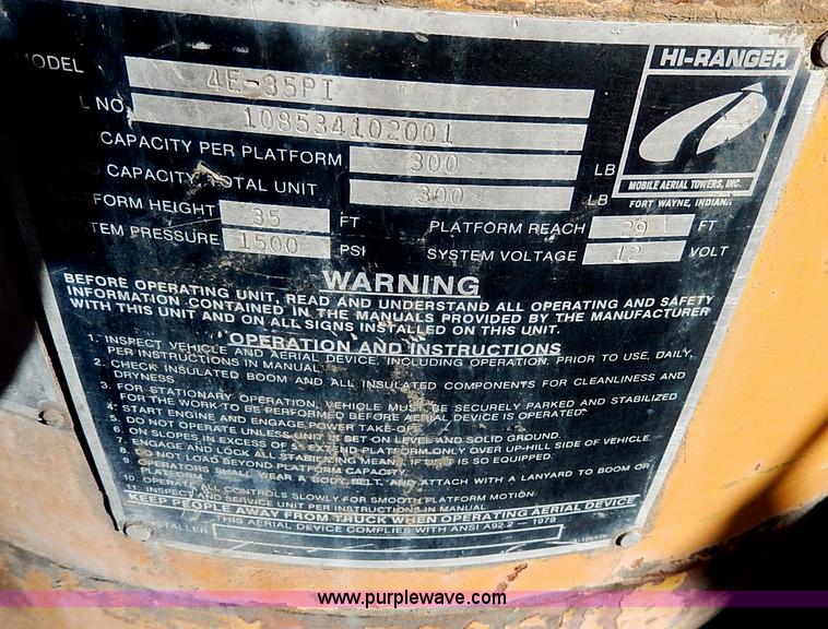 image for item H9534 1986 Ford F600G bucket truck