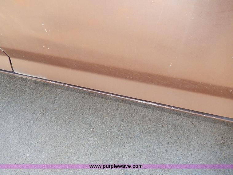 image for item H9535 1993 Ford F350 XL Crew Cab pickup truck