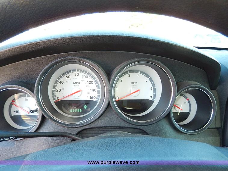 image for item H9543 2009 Dodge Charger SE