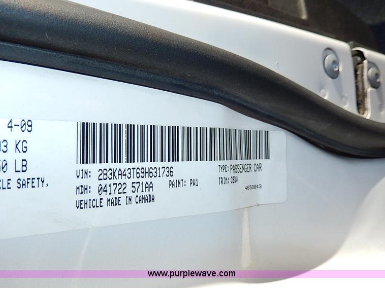 image for item H9543 2009 Dodge Charger SE