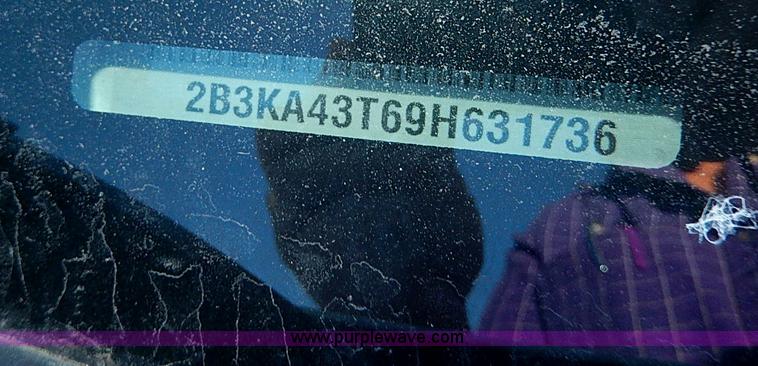 image for item H9543 2009 Dodge Charger SE