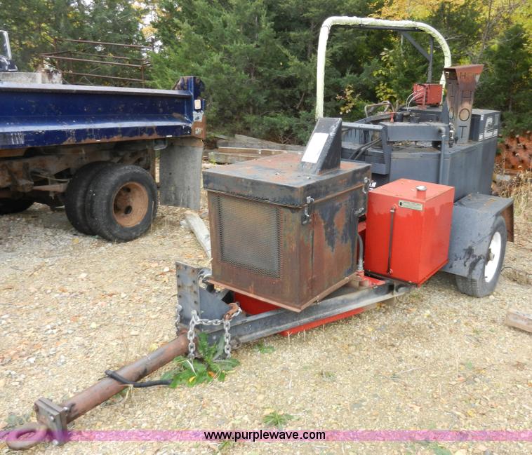 1999 Cimline 105DMA tar melter/applicator in Junction City, KS Item