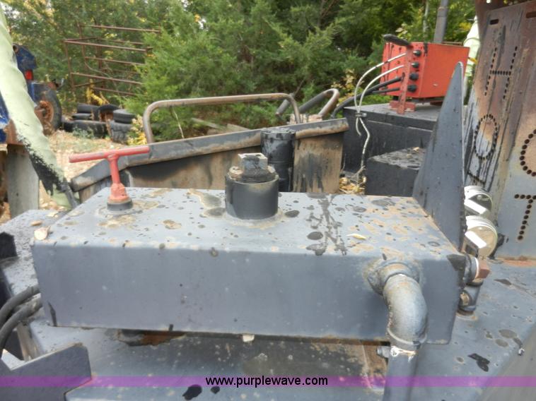 image for item H9573 1999 Cimline 105DMA tar melter/applicator