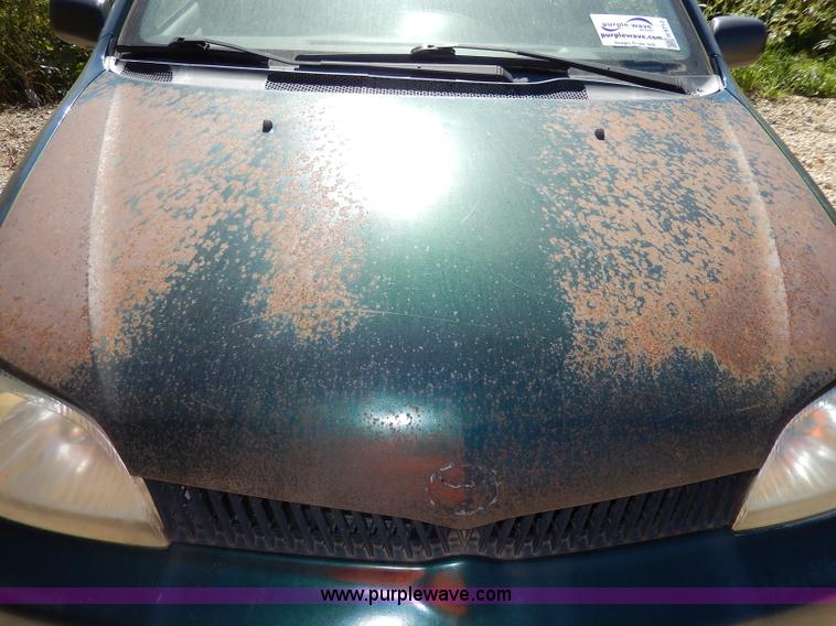 image for item H9712 2001 Toyota Echo