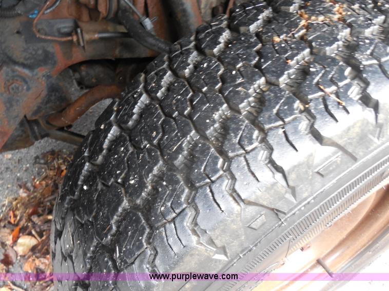 image for item I1251 1999 Chevrolet 2500 pickup truck