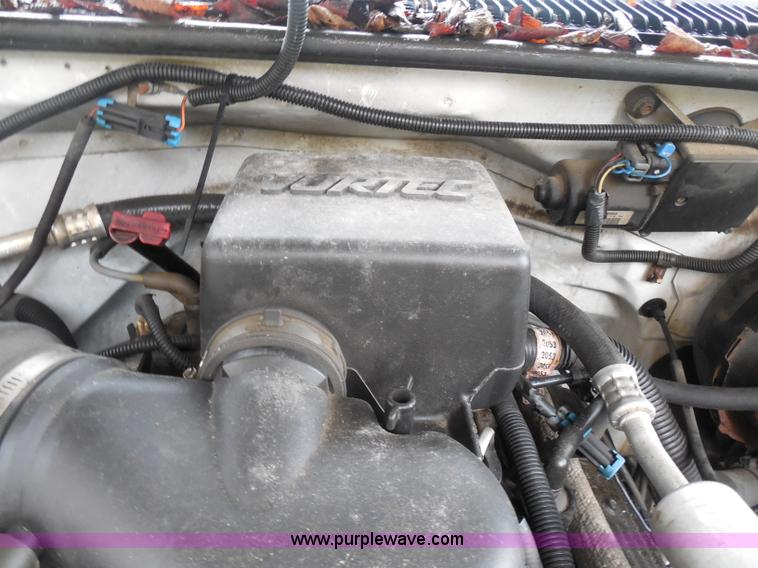 image for item I1251 1999 Chevrolet 2500 pickup truck