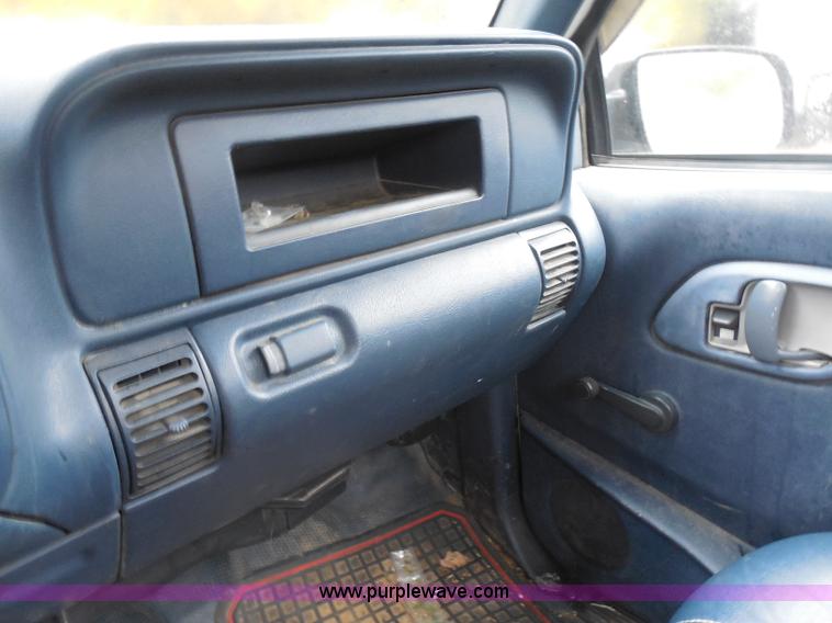 image for item I1251 1999 Chevrolet 2500 pickup truck