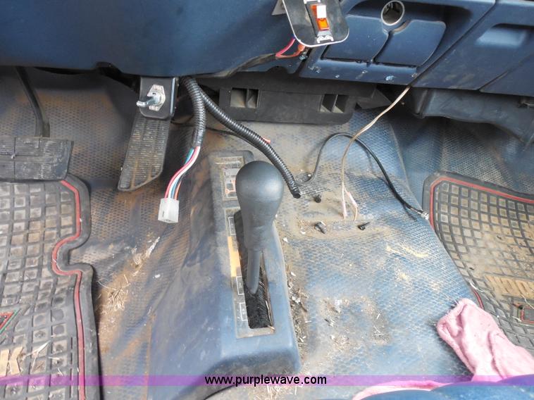 image for item I1251 1999 Chevrolet 2500 pickup truck