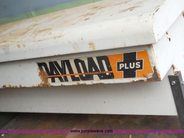 image for item I1252 1985 Chevrolet D30 box truck