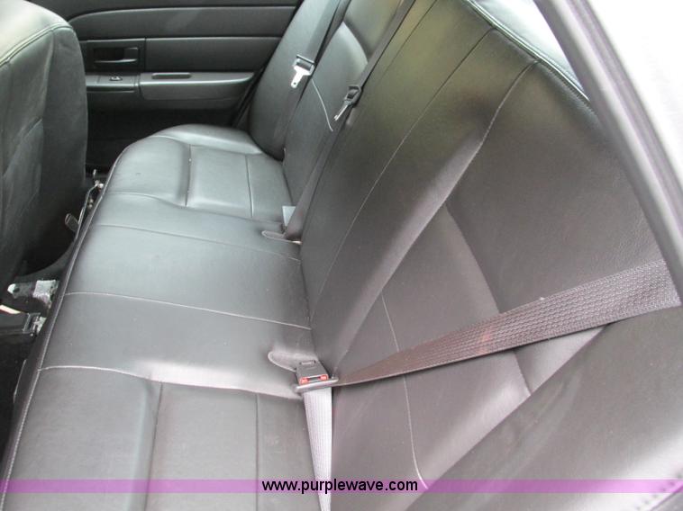 image for item I1253 2008 Ford Crown Victoria Police Interceptor