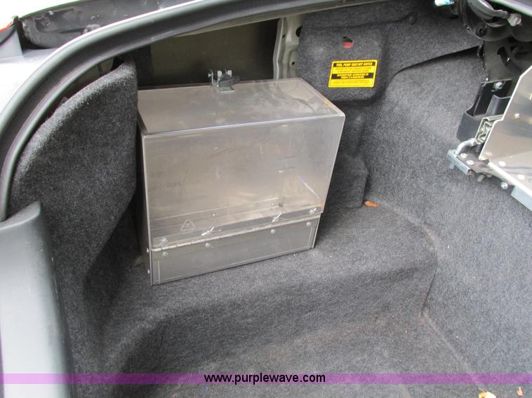 image for item I1253 2008 Ford Crown Victoria Police Interceptor