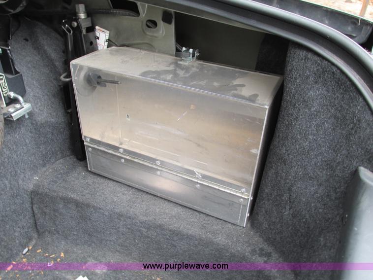 image for item I1253 2008 Ford Crown Victoria Police Interceptor