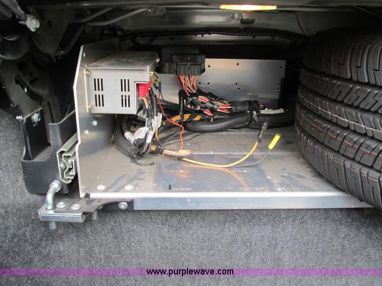 image for item I1253 2008 Ford Crown Victoria Police Interceptor