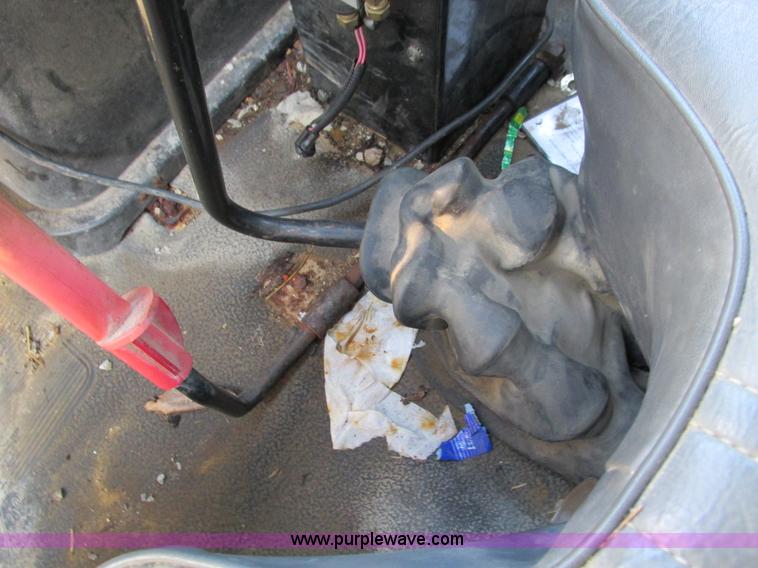 image for item I1254 1994 Ford F800 dump truck