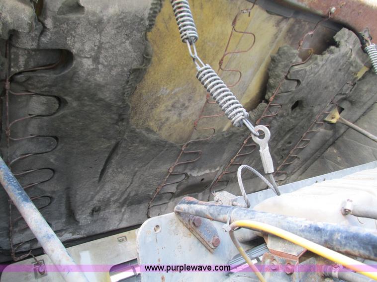 image for item I1254 1994 Ford F800 dump truck