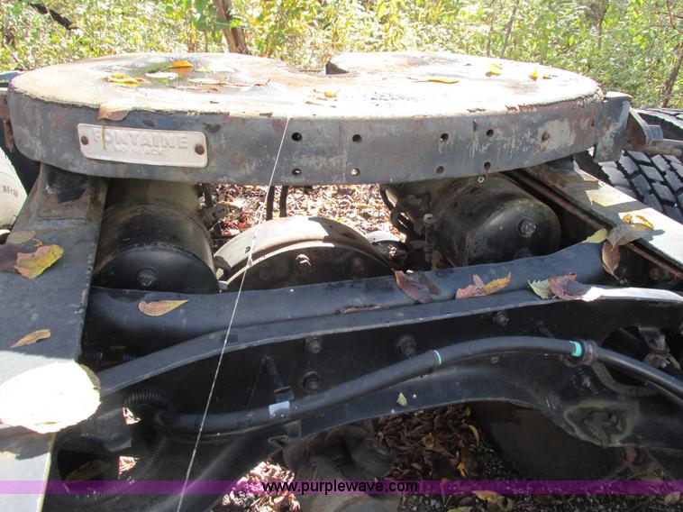 image for item I1255 1985 White WCM semi truck