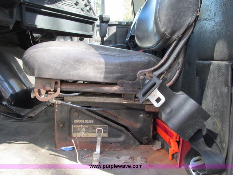 image for item I1255 1985 White WCM semi truck