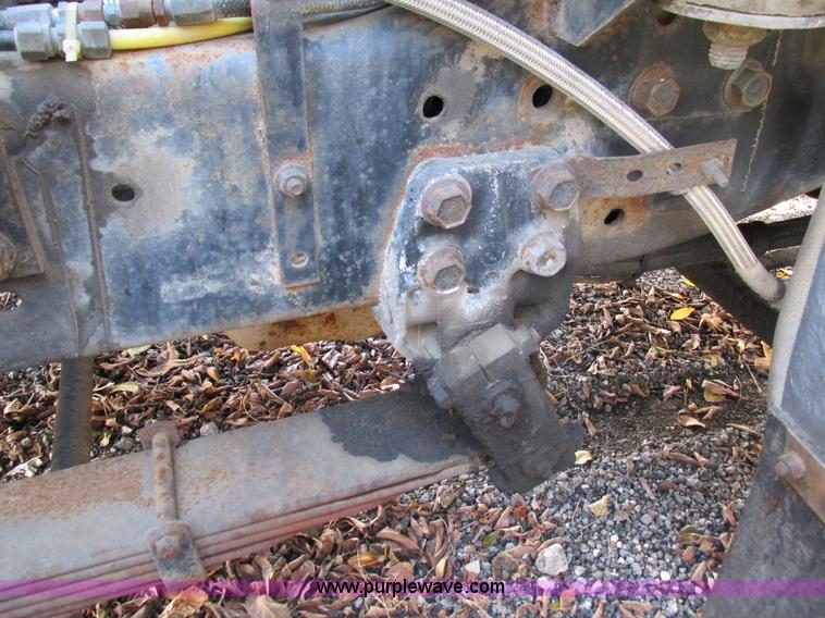 image for item I1255 1985 White WCM semi truck