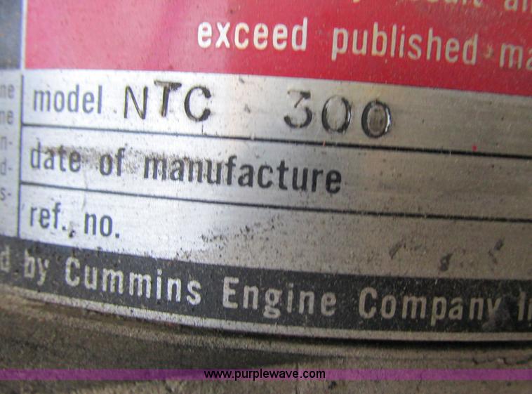 image for item I1255 1985 White WCM semi truck