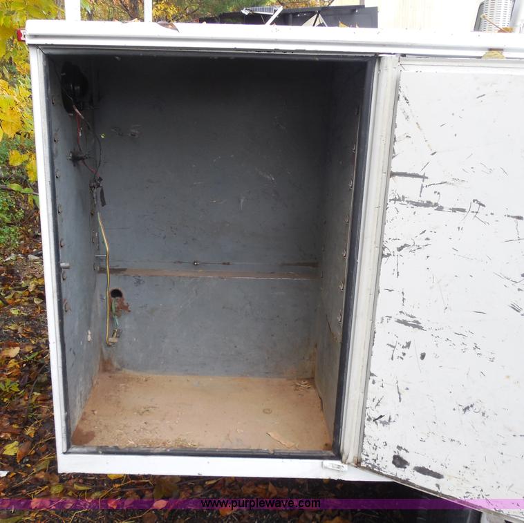 image for item I1256 1994 Chevrolet Cheyenne 3500 utility truck