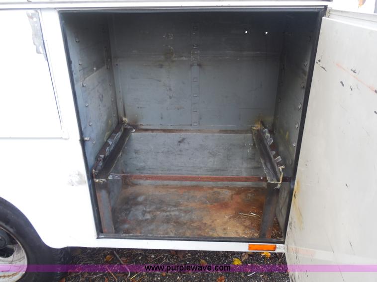 image for item I1256 1994 Chevrolet Cheyenne 3500 utility truck