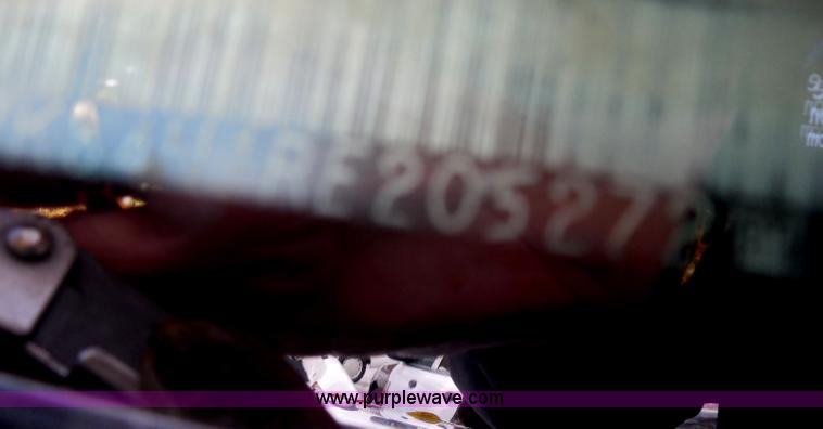 image for item I1256 1994 Chevrolet Cheyenne 3500 utility truck