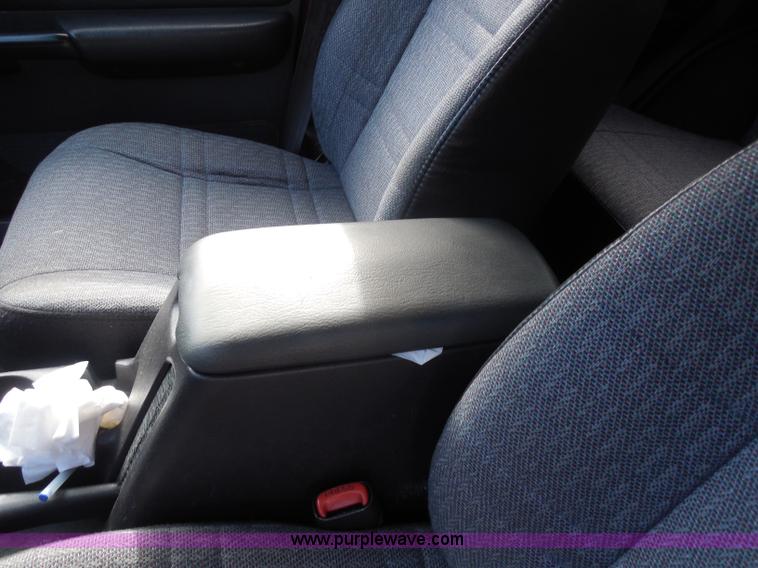 image for item I1257 2000 Jeep Cherokee Sport SUV