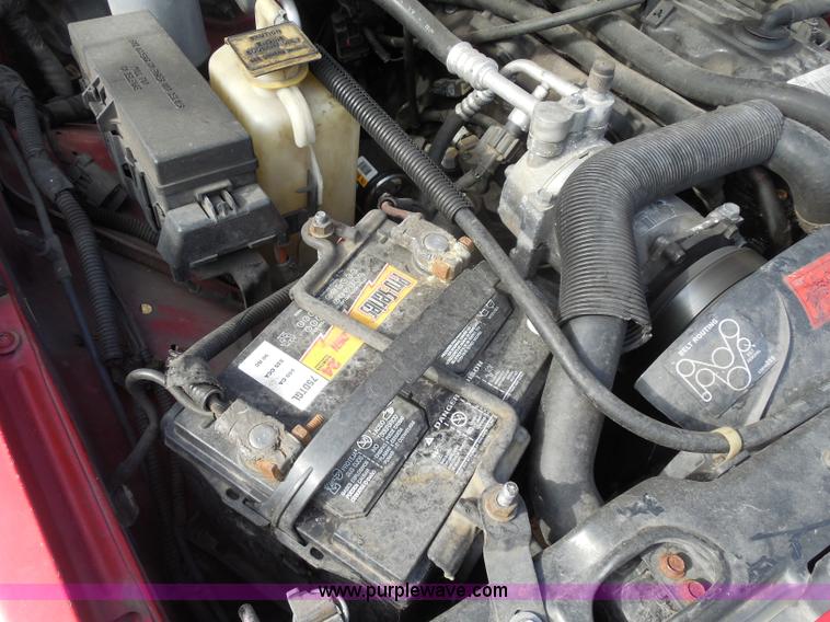 image for item I1257 2000 Jeep Cherokee Sport SUV