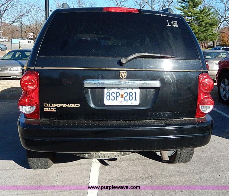 image for item I4261 2004 Dodge Durango SLT SUV