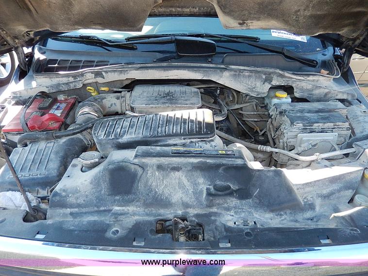 image for item I4261 2004 Dodge Durango SLT SUV