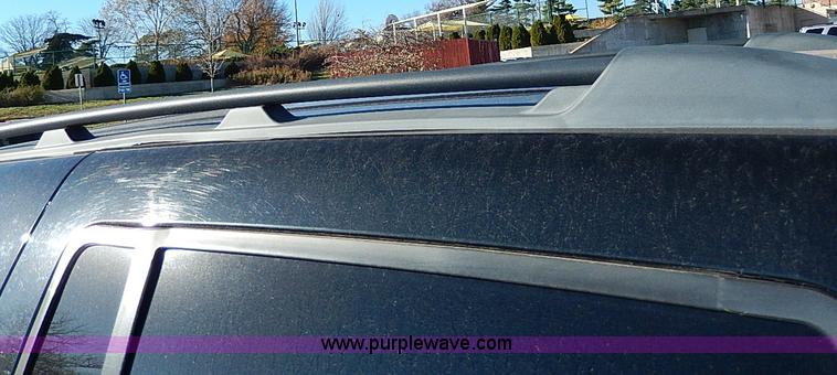 image for item I4261 2004 Dodge Durango SLT SUV