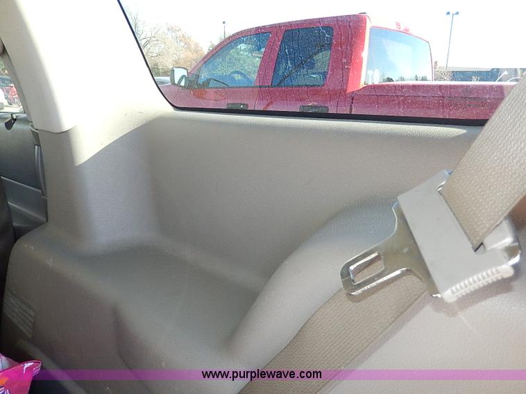 image for item I4261 2004 Dodge Durango SLT SUV