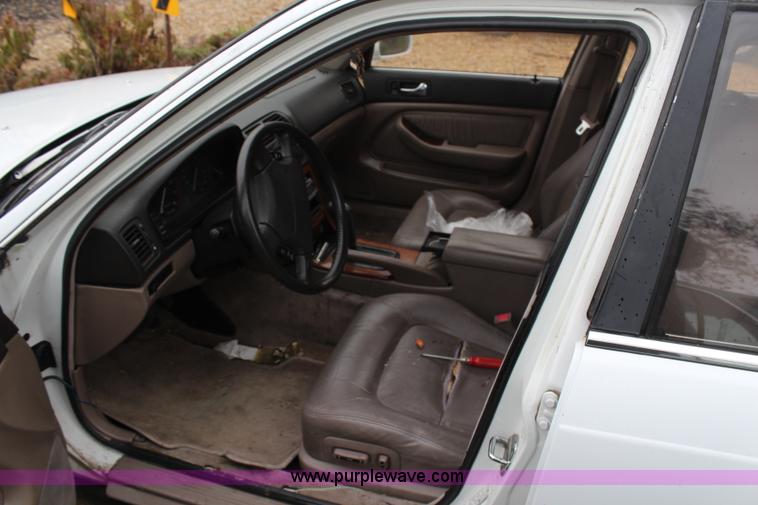 image for item I4290 1992 Acura Legend LS